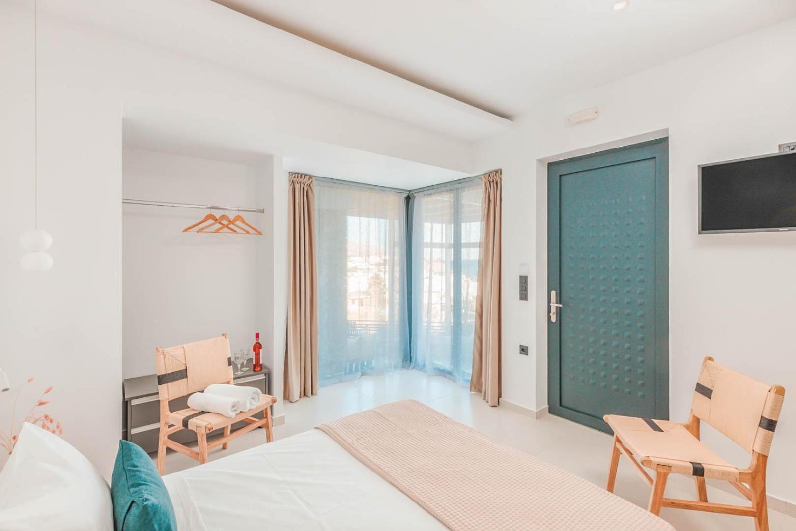 Plakakia Luxury Apartments Makrýgialos Esterno foto